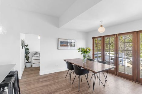 Photo of property in 34 Hackthorne Road, Cashmere, Christchurch, 8022
