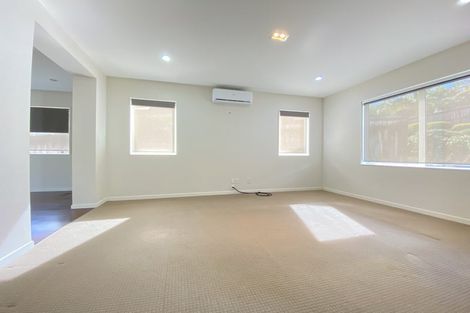 Photo of property in 113 Laurel Oak Drive, Schnapper Rock, Auckland, 0632