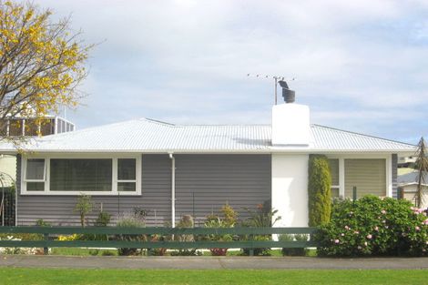 Photo of property in 43 Rosendale Avenue, Spotswood, New Plymouth, 4310