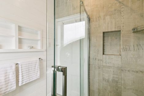 Photo of property in 51 Scarborough Terrace, Mount Victoria, Wellington, 6011