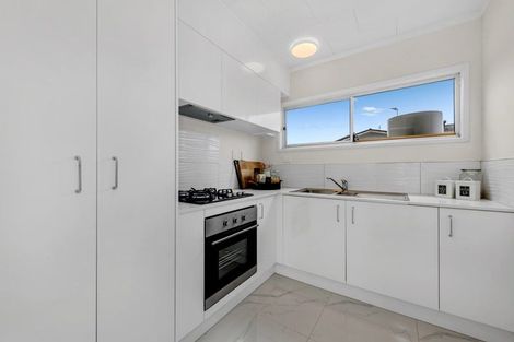 Photo of property in 110 Friedlanders Road, Manurewa, Auckland, 2102