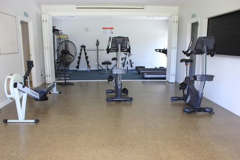 Photo of property in 140 Gills Road, Albany Heights, Auckland, 0632
