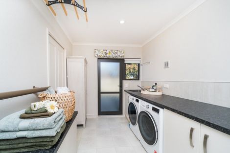 Photo of property in 4 Northfeild Rise, Feilding, 4702