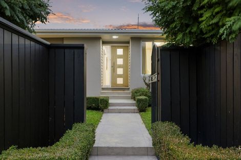 Photo of property in 16 O'halloran Drive, Halswell, Christchurch, 8025