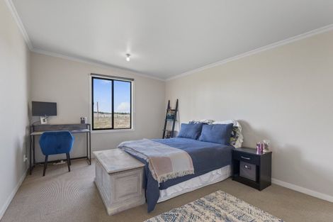 Photo of property in 36 Waitai Street, Castlecliff, Whanganui, 4501