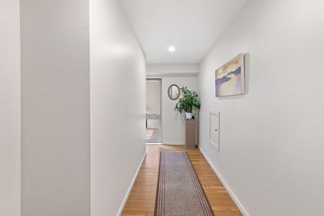 Photo of property in 76 Glenstrae Road, Redcliffs, Christchurch, 8081