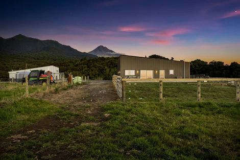 Photo of property in 855/797 Dover Road, Okato, 4374