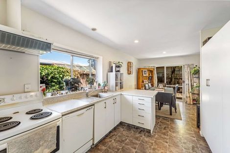 Photo of property in 25 Manuka Street, Mairehau, Christchurch, 8013