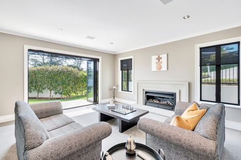 Photo of property in 23 Meteor Place, Schnapper Rock, Auckland, 0632