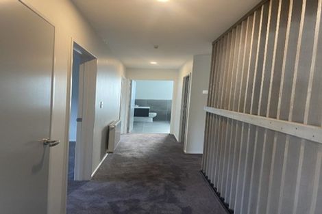 Photo of property in 6u5 Bushland Grove, Paparangi, Wellington, 6037