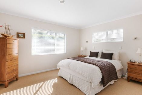 Photo of property in 28 Kinloch Drive, Bethlehem, Tauranga, 3110