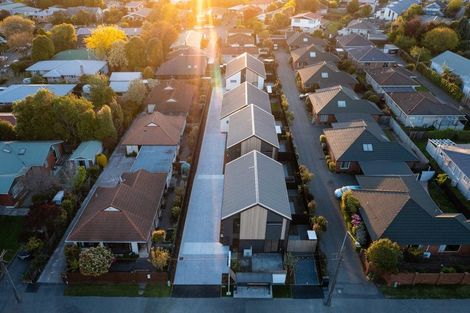 Photo of property in 2/59 Waimairi Road, Upper Riccarton, Christchurch, 8041