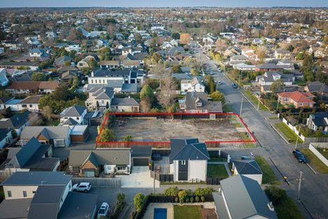 Photo of property in 17 Plynlimon Road, Fendalton, Christchurch, 8052