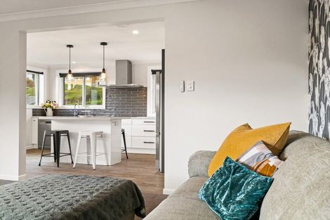 Photo of property in 14 Elwyn Crescent, Green Island, Dunedin, 9018