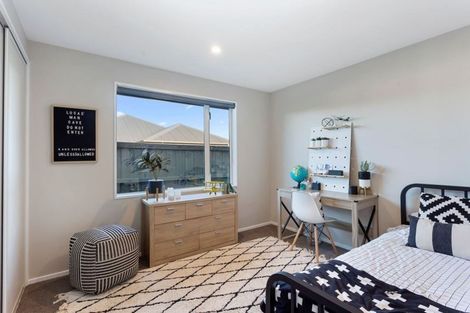 Photo of property in 1 Greenfield Mews, Rangiora, 7400