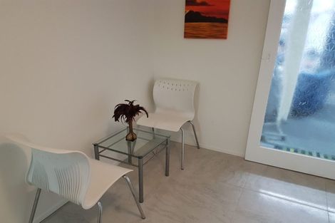 Photo of property in 2 Lotus Lane, Mangere East, Auckland, 2024