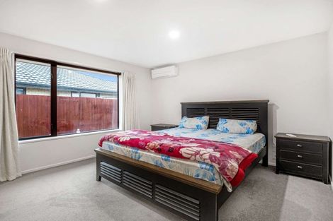 Photo of property in 8 Skipness Lane, Broomfield, Christchurch, 8042