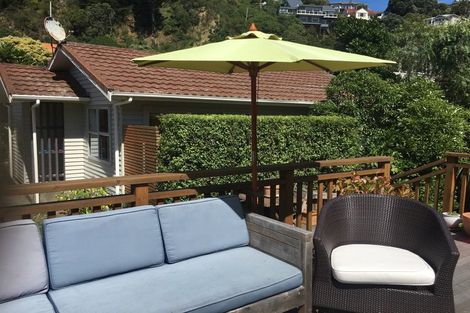 Photo of property in 8 Dundas Street, Seatoun, Wellington, 6022