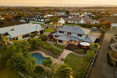 Photo of property in 9 Gilbert Court, Rototuna, Hamilton, 3210