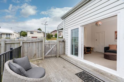 Photo of property in 48 Nairn Street, Kaikorai, Dunedin, 9010
