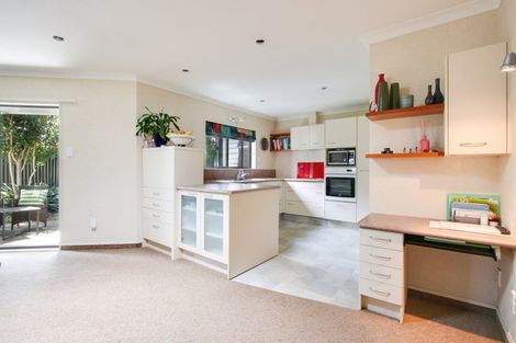 Photo of property in 69b Church Road, Taradale, Napier, 4112