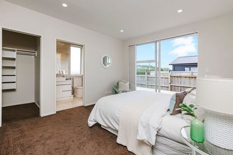 Photo of property in 61 Sapwood Crescent, Takanini, 2110