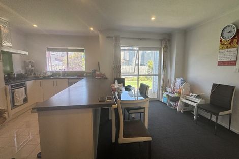 Photo of property in 21 Bukem Place, Favona, Auckland, 2024