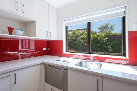 Photo of property in 38 Martin Street, Monaco, Nelson, 7011