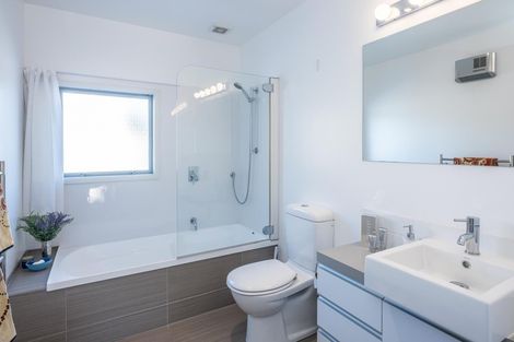 Photo of property in 72 Saddleback Grove, Karori, Wellington, 6012