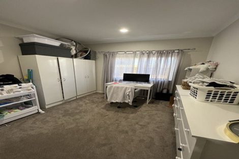 Photo of property in 9 Cloonlyon Drive, Flat Bush, Auckland, 2019