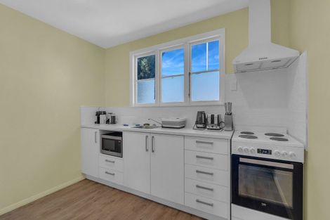 Photo of property in 1/294 Wairakei Road, Bryndwr, Christchurch, 8053