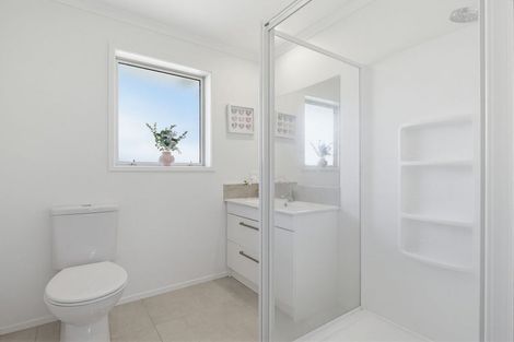Photo of property in 11 Dunkeld Drive, Papamoa, 3118