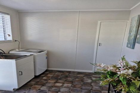 Photo of property in 5/56 Tukapa Street, Westown, New Plymouth, 4310