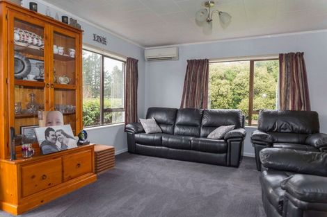 Photo of property in 83 Cadman Road, Dannevirke, 4930