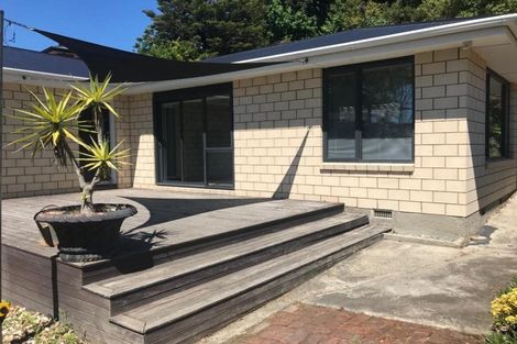 Photo of property in 202 Centaurus Road, Saint Martins, Christchurch, 8022
