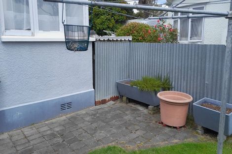 Photo of property in 19 Higgins Street, Woodend, 7610