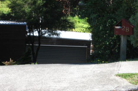 Photo of property in 1/2 Deverell Place, Northcross, Auckland, 0632