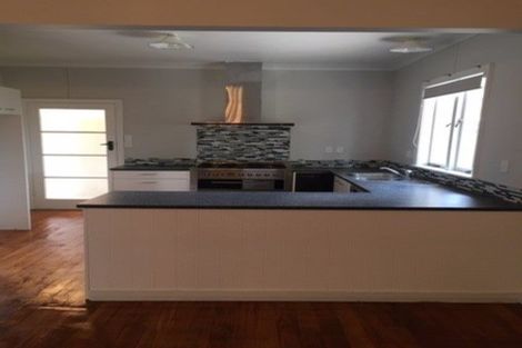 Photo of property in 2 Gibson Road, Tuakau, 2121