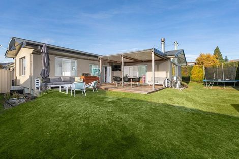 Photo of property in 165 Warren Street, Wanaka, 9305