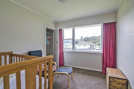 Photo of property in 18-20 Kowhai Street, Wainuiomata, Lower Hutt, 5014