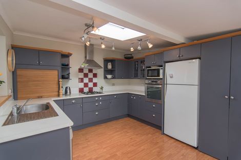 Photo of property in 12 Hewlings Street, Geraldine, 7930