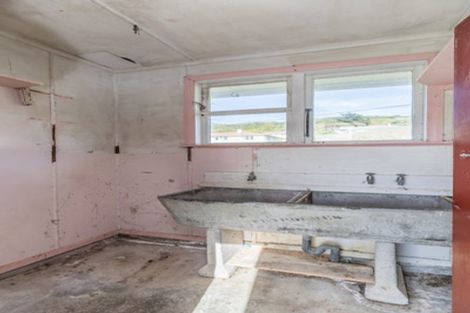 Photo of property in 44 Kotuku Street, Elsdon, Porirua, 5022