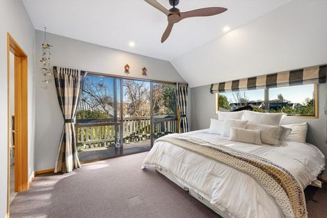 Photo of property in 5b Regency Crescent, Redwood, Christchurch, 8051