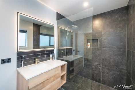 Photo of property in 8 Fenwick Crescent, Wallaceville, Upper Hutt, 5018