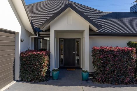 Photo of property in 18 Bridgewater Lane, Stoke, Nelson, 7011