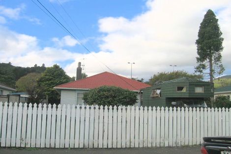 Photo of property in 149 Main Road, Wainuiomata, Lower Hutt, 5014