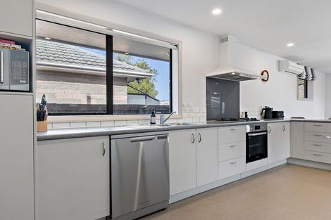 Photo of property in 34 Witham Street, Hornby, Christchurch, 8042