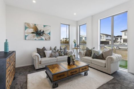 Photo of property in 17 Roa Avenue, Hobsonville, Auckland, 0616