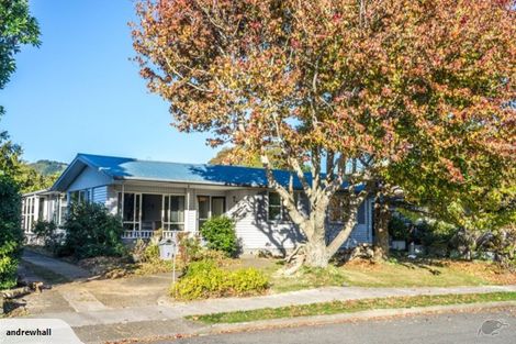 Photo of property in 7 Leybourne Avenue, Waikanae, 5036