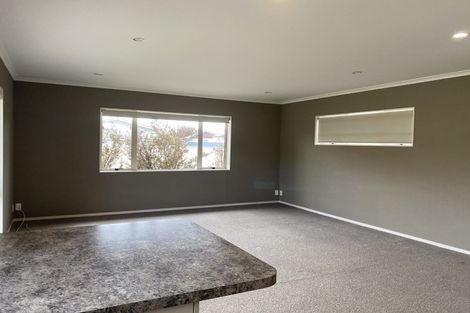 Photo of property in 7a Avondale Road, Taradale, Napier, 4112